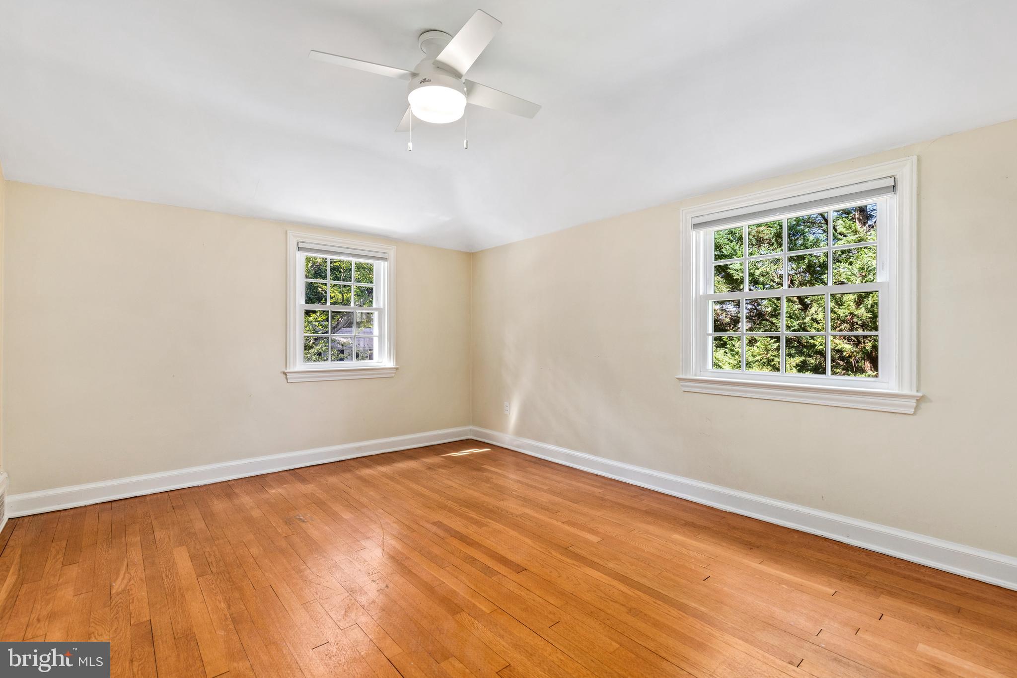 WOODACRES - Residential