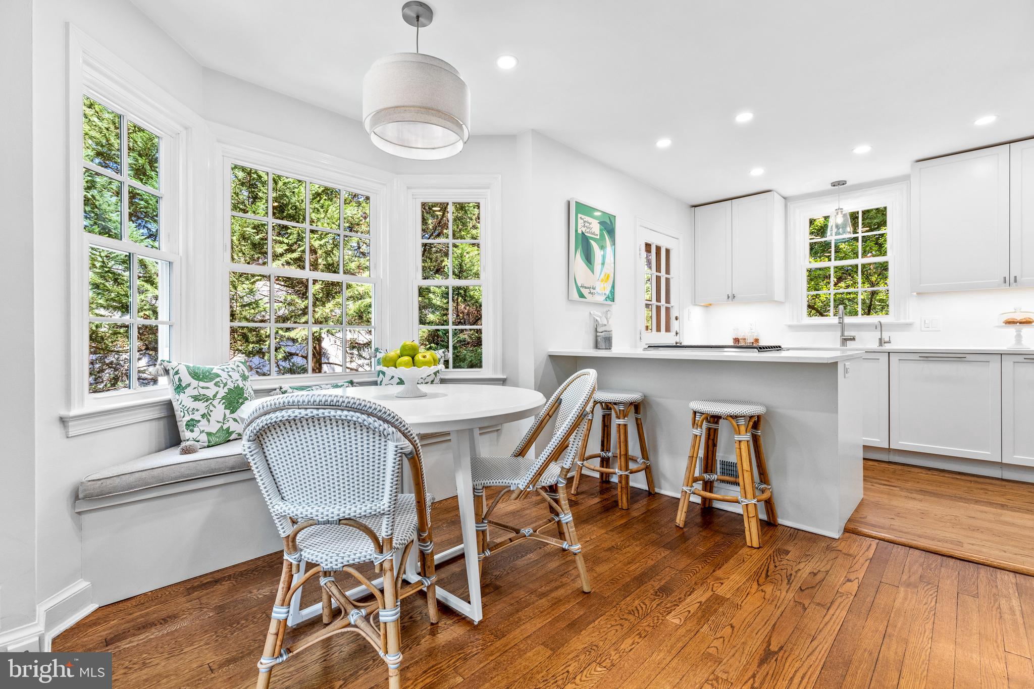 WOODACRES - Residential