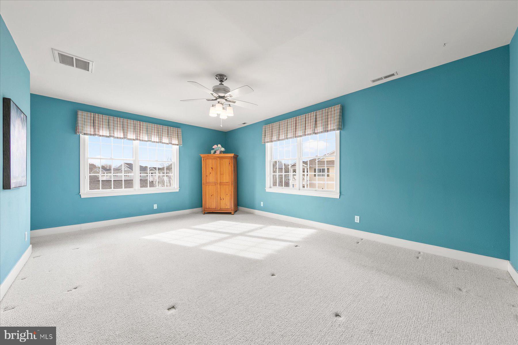 BAYSIDE - Residential