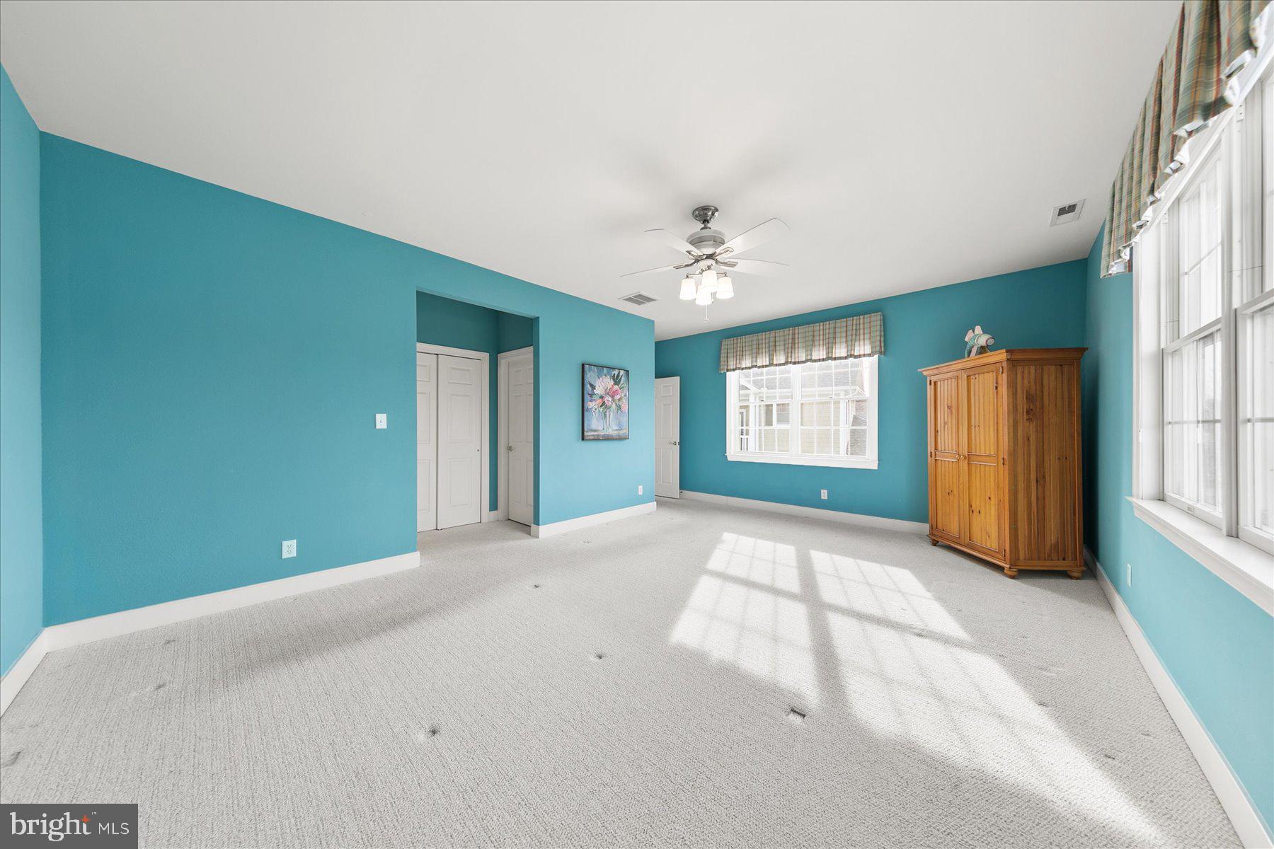 BAYSIDE - Residential