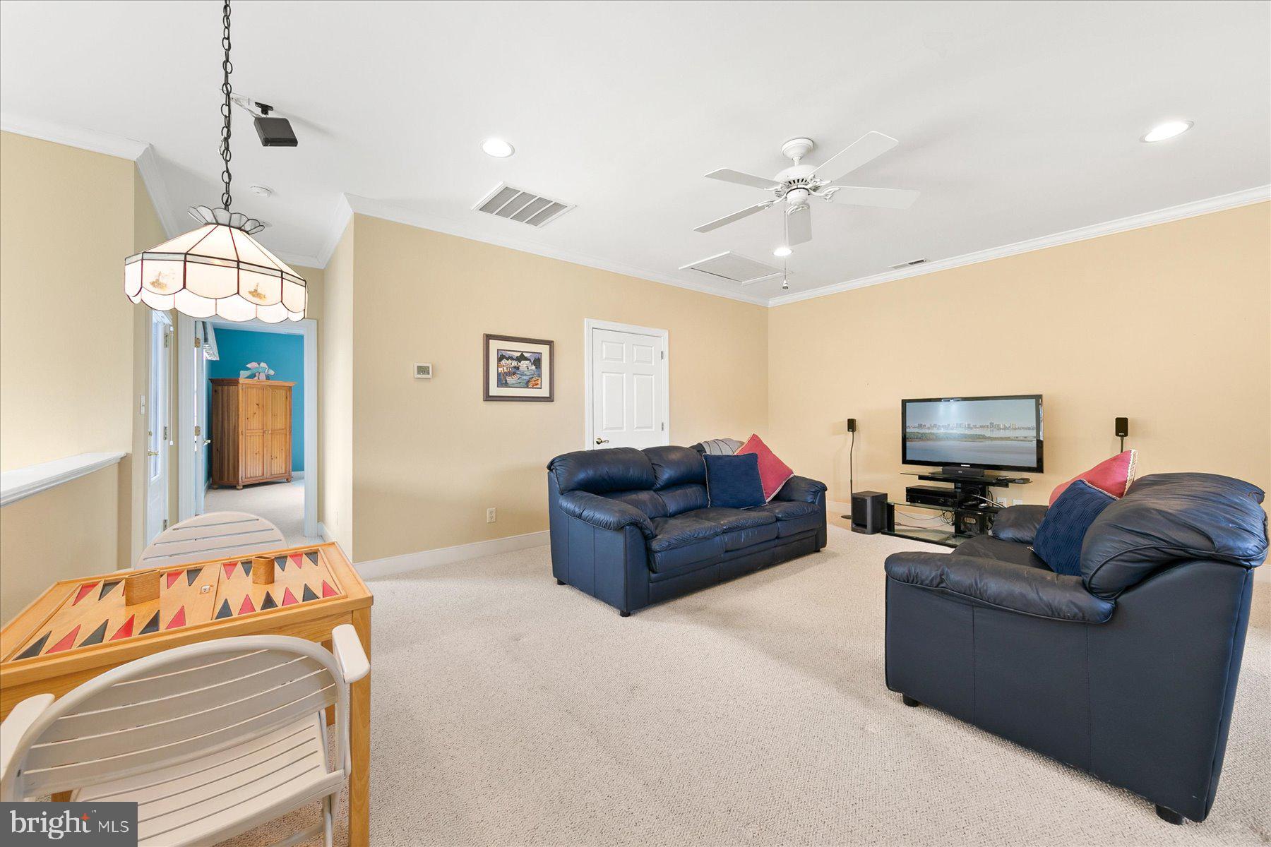 BAYSIDE - Residential