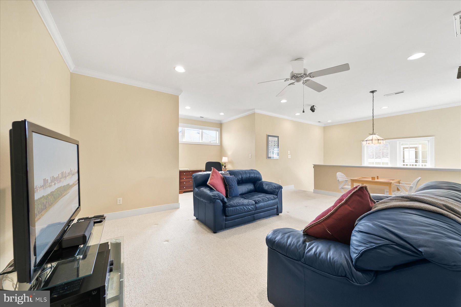 BAYSIDE - Residential