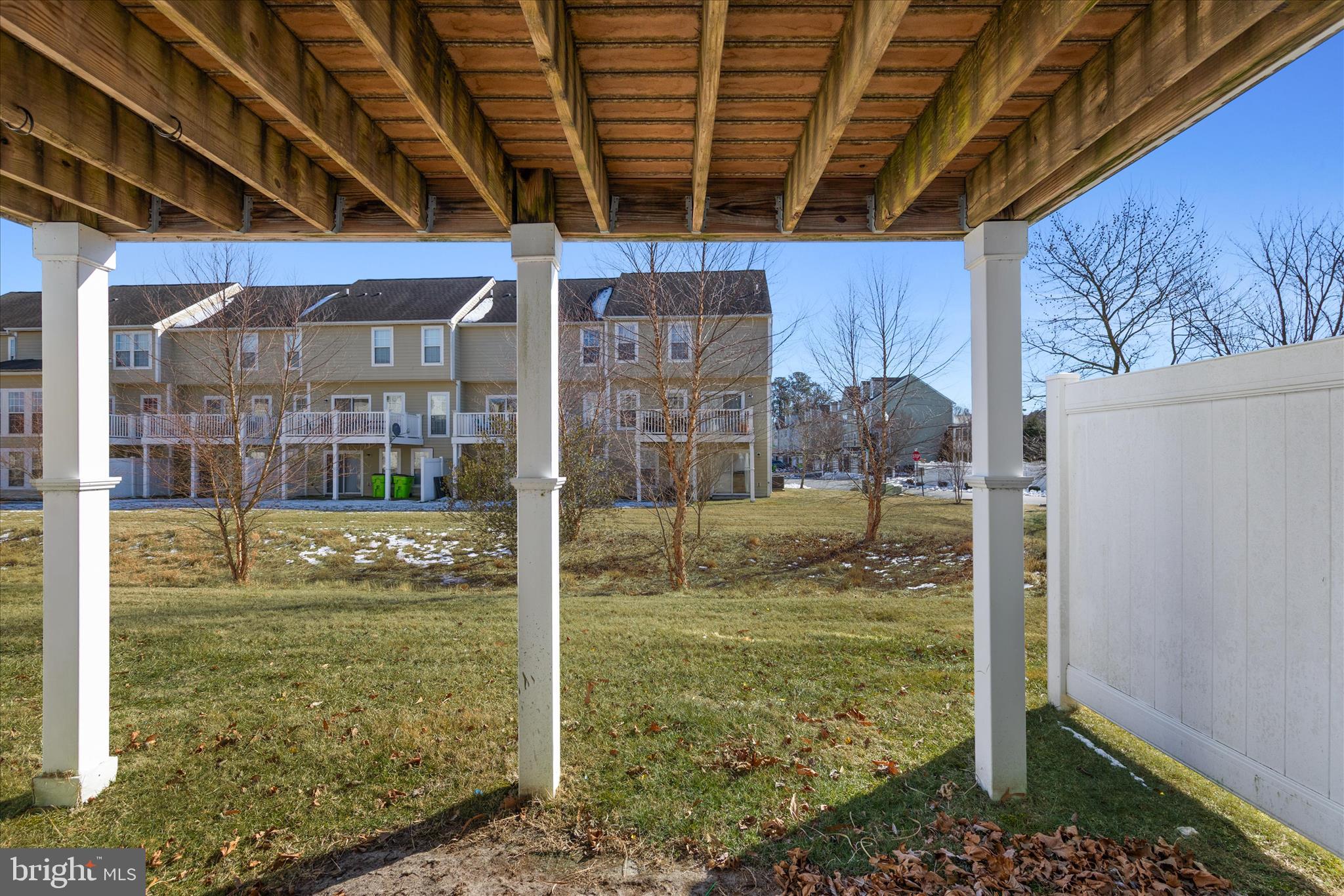 CREEKSIDE - Residential