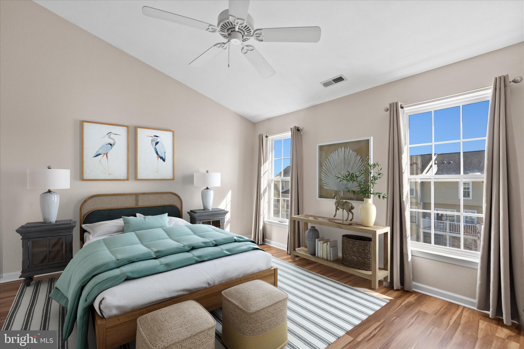 CREEKSIDE - Residential