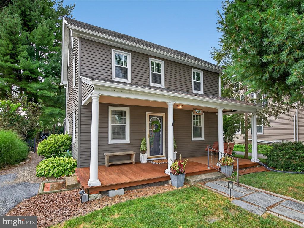 Photo of 2318 Wood Street, LANCASTER, PA 17603 (MLS # PALA2074138)