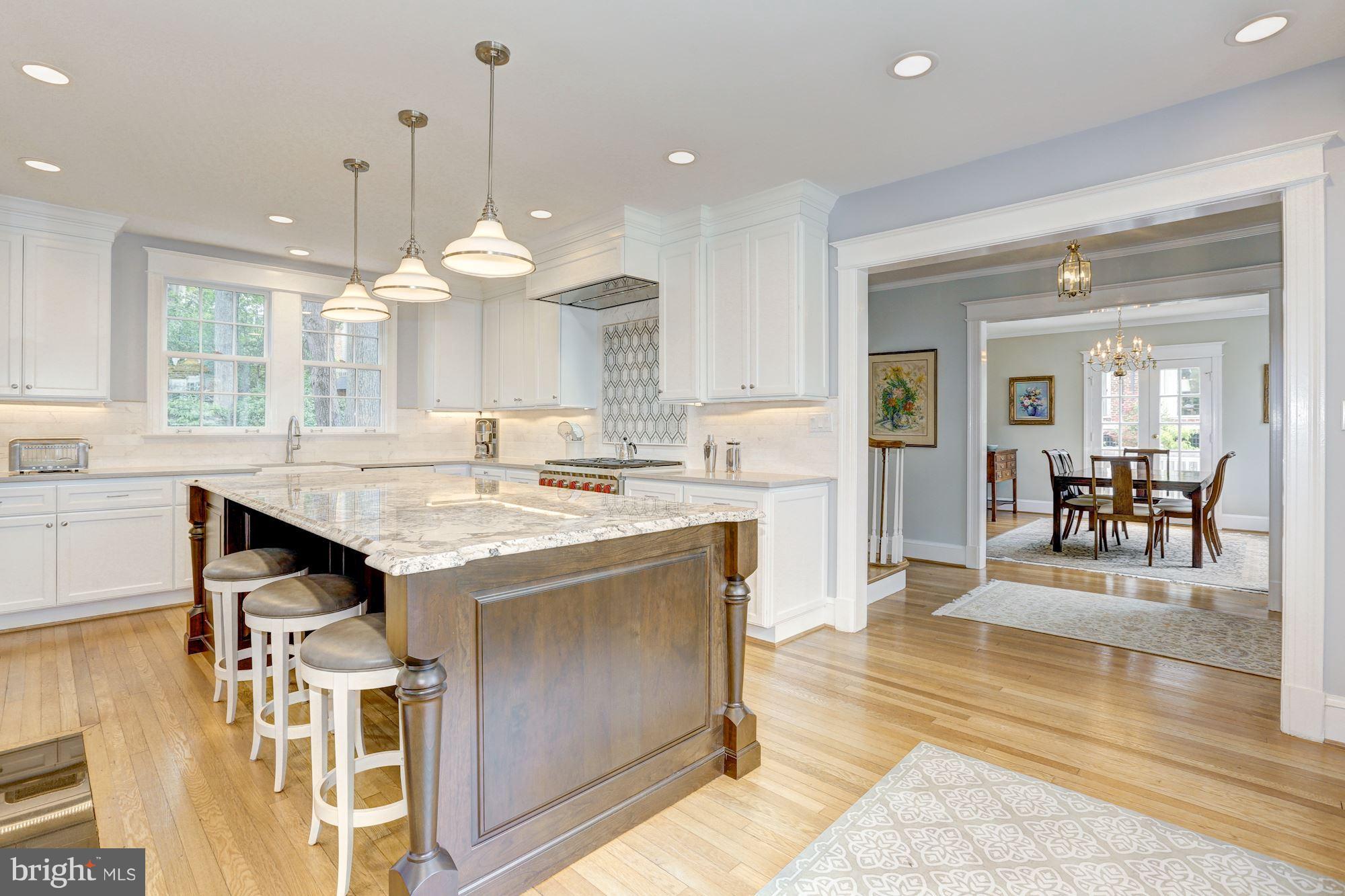 CHEVY CHASE - Residential