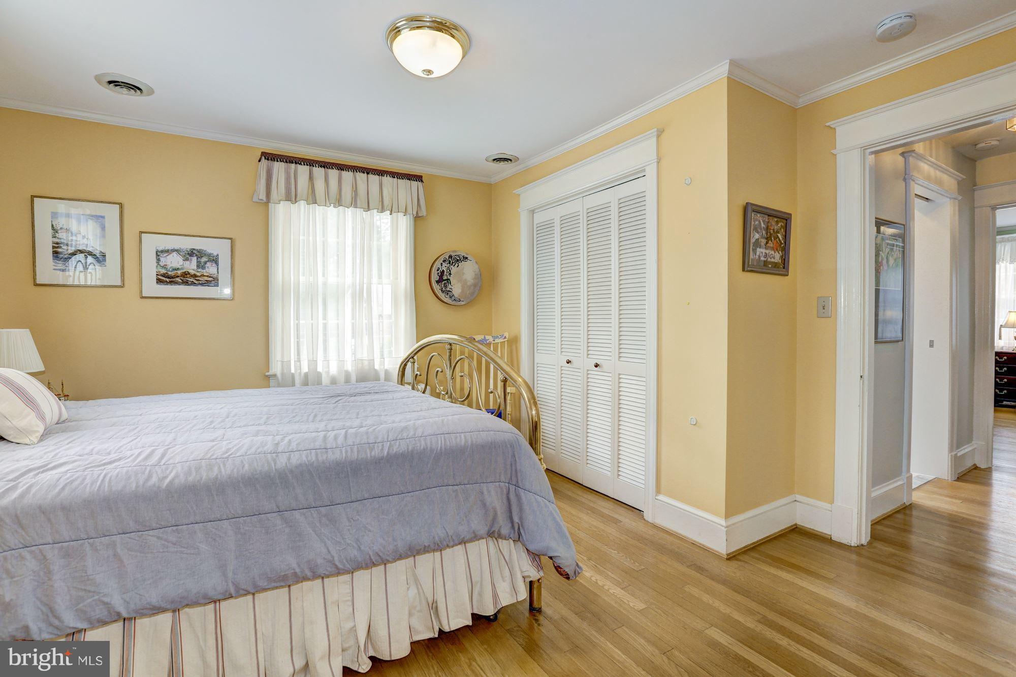 CHEVY CHASE - Residential