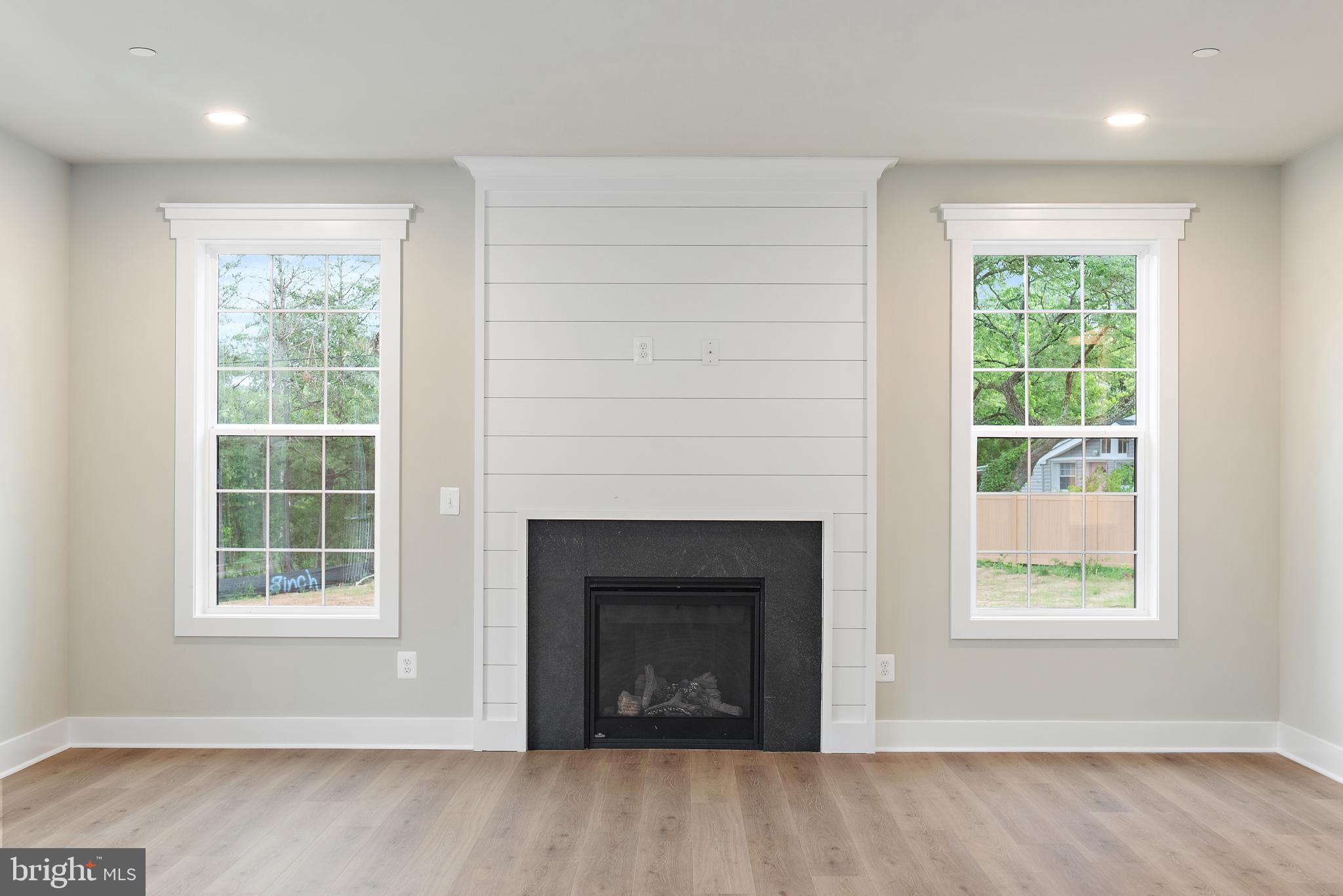 ENCLAVE AT OAK HILL - Residential