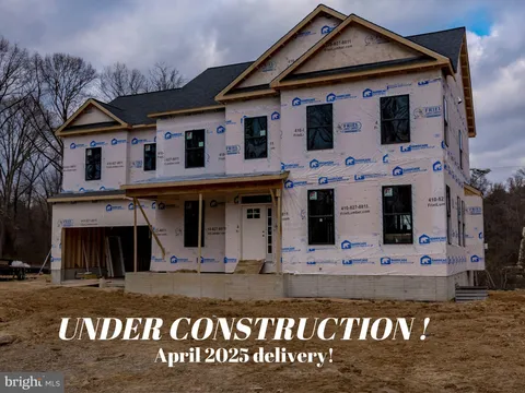 21 Stratford Drive, Severna Park, MD MLS: MDAA2104246