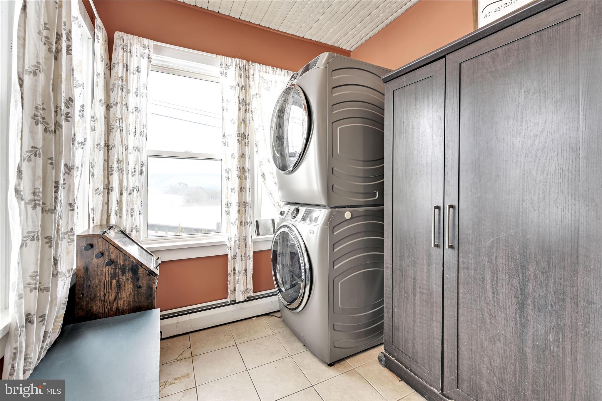 ASHLAND - Residential