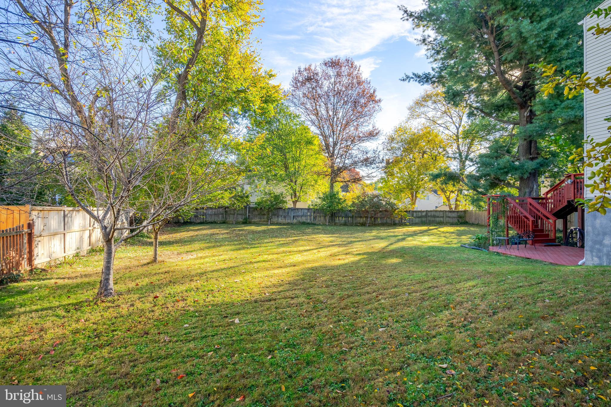EDGELEA WOODS - Residential