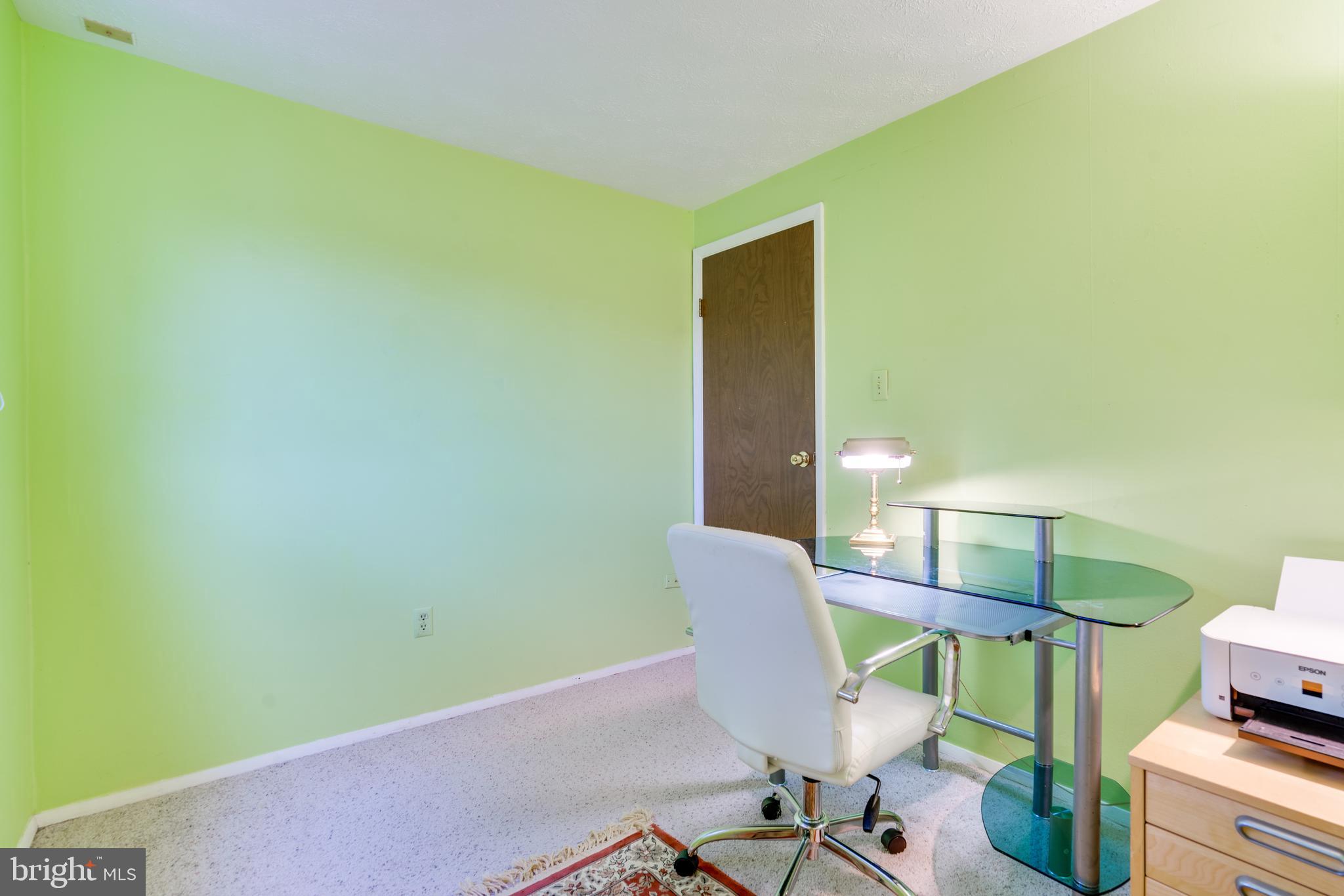 EDGELEA WOODS - Residential