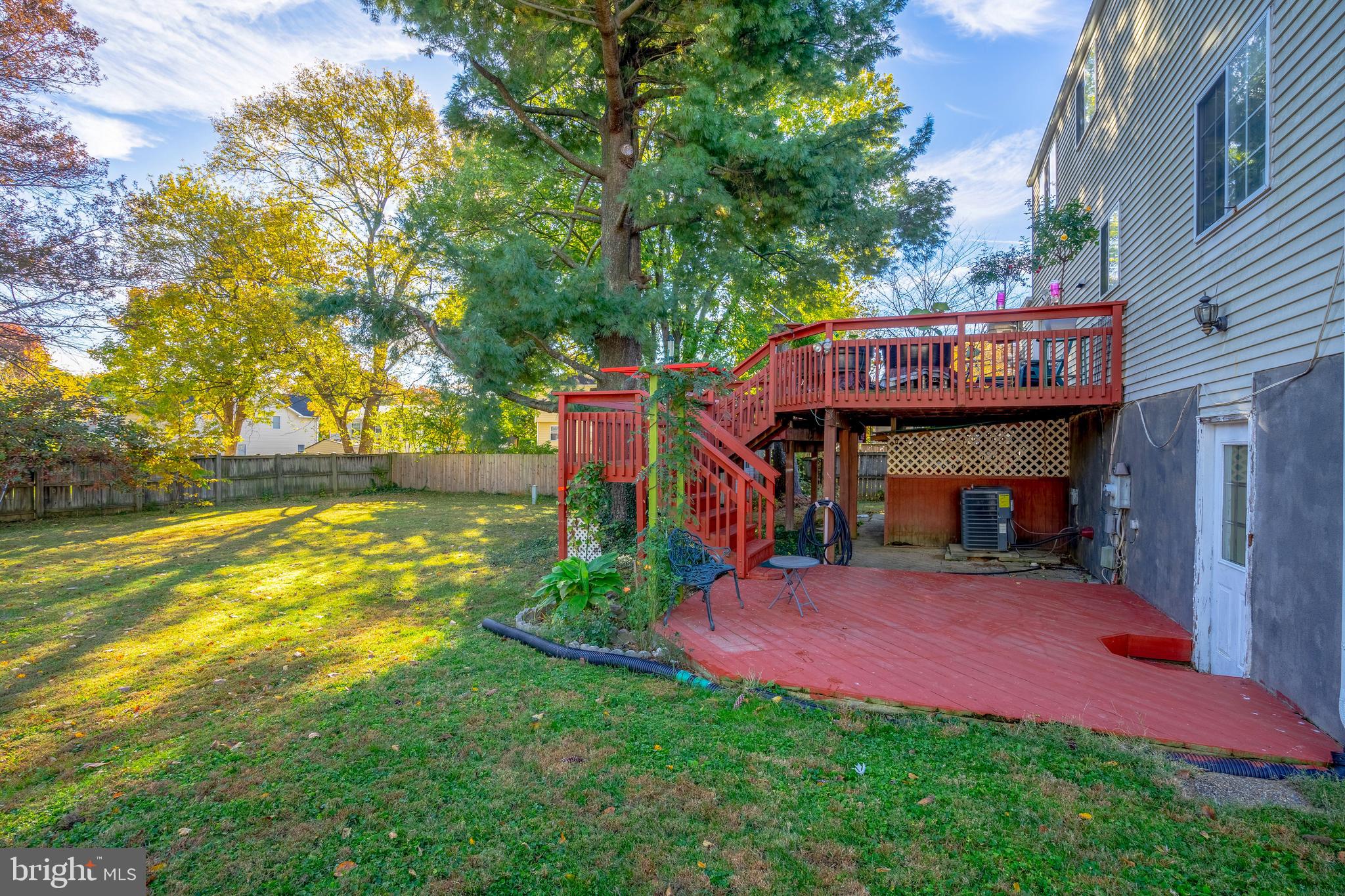 EDGELEA WOODS - Residential