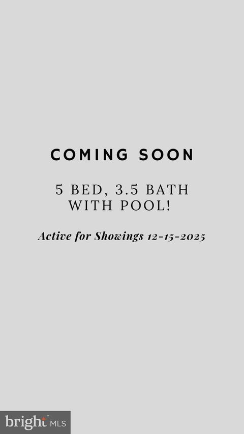 Photo of 36 Evanine Drive, BERLIN, NJ 08009 (MLS # NJCD2107218)