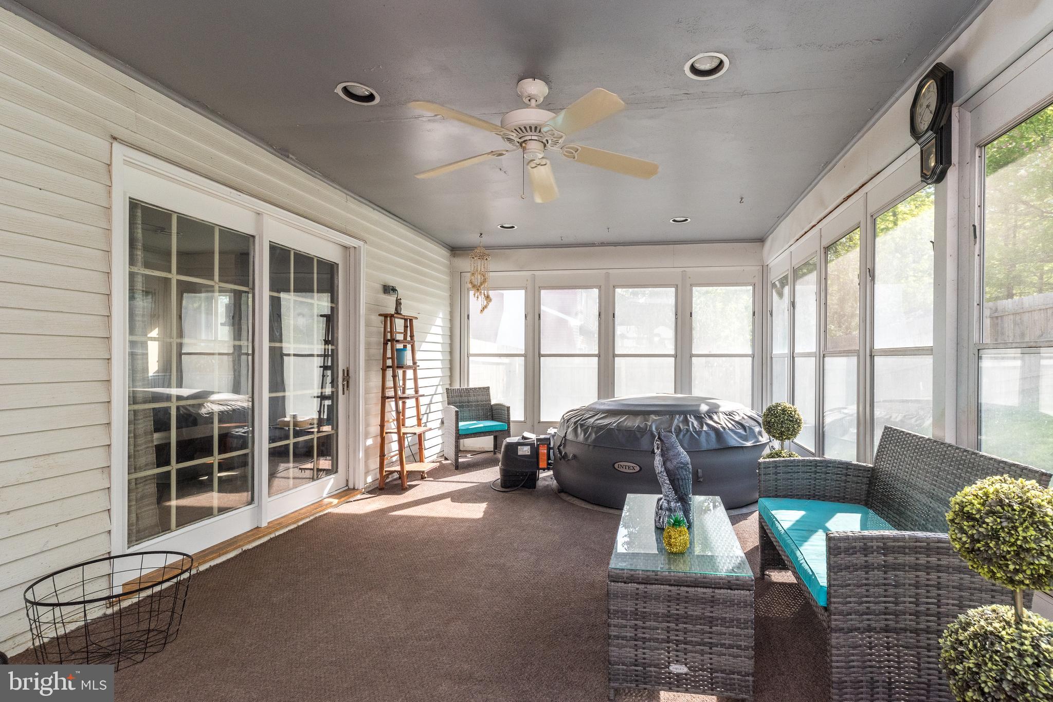 RIDGE RUN - Residential