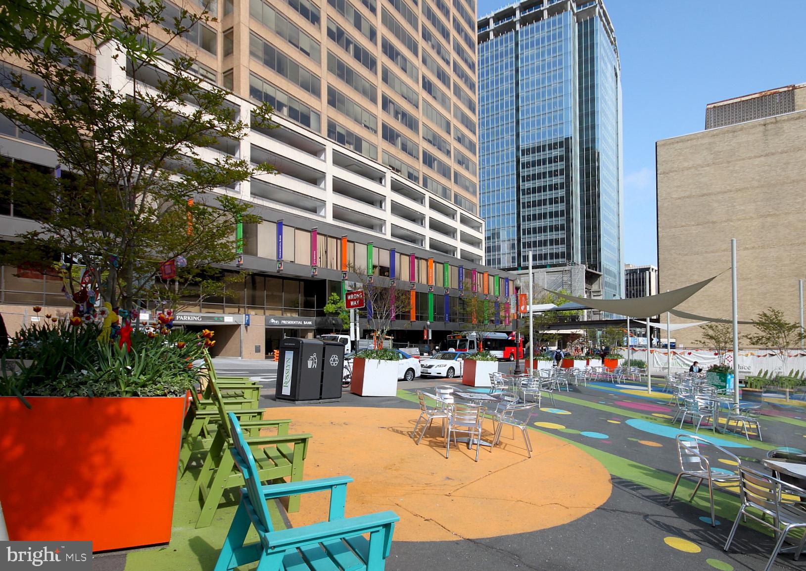 RIVER PLACE - Residential