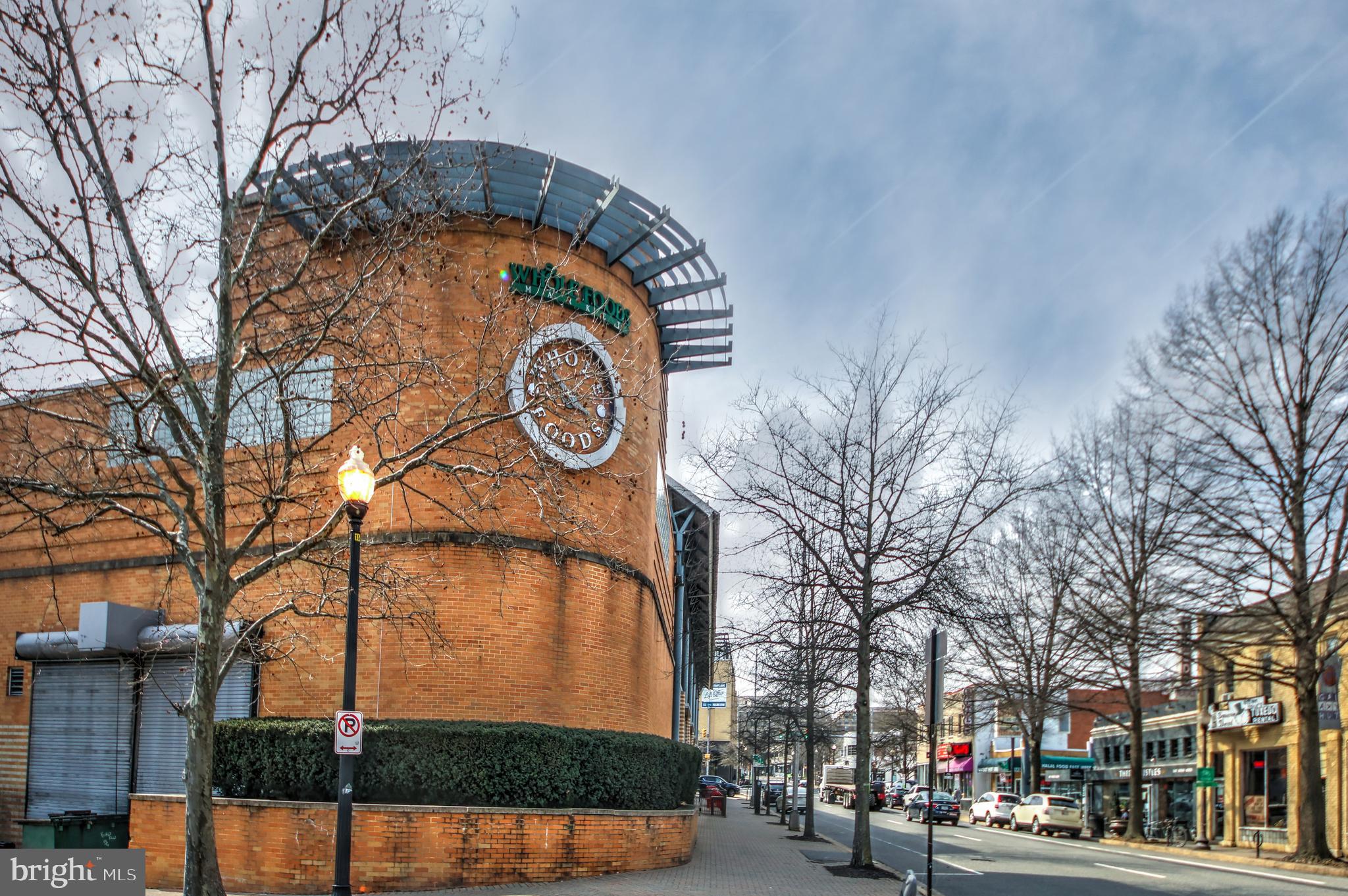 RIVER PLACE - Residential