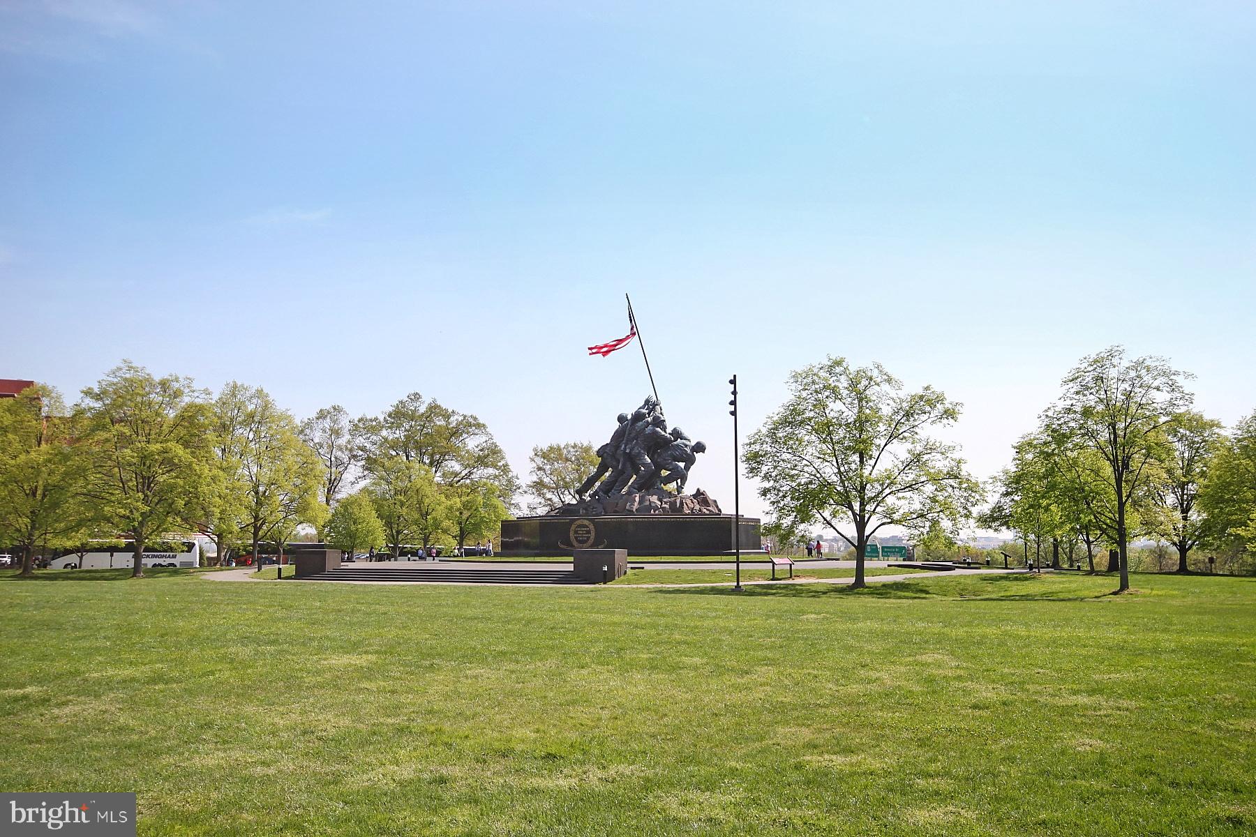 RIVER PLACE - Residential