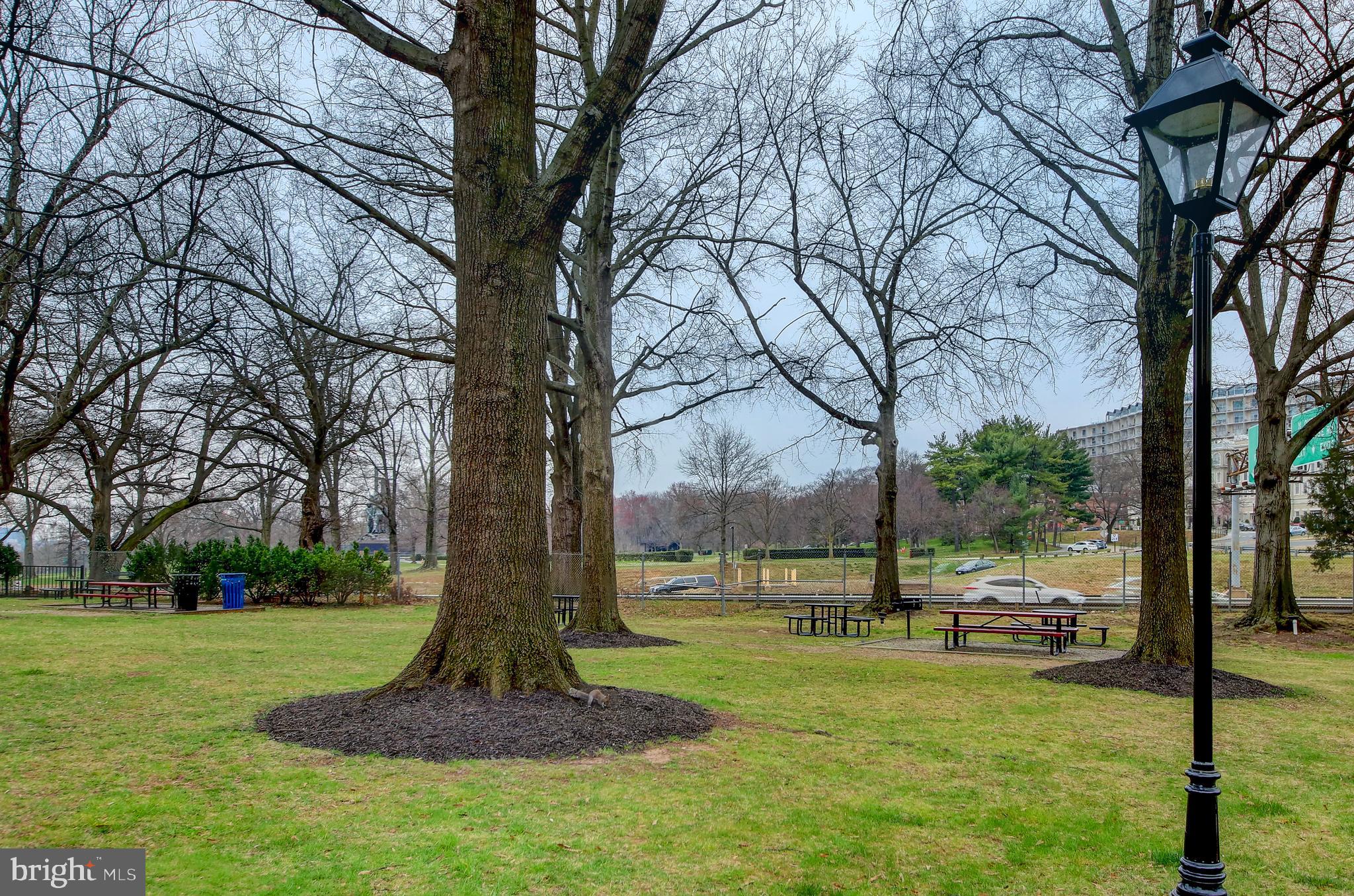 RIVER PLACE - Residential