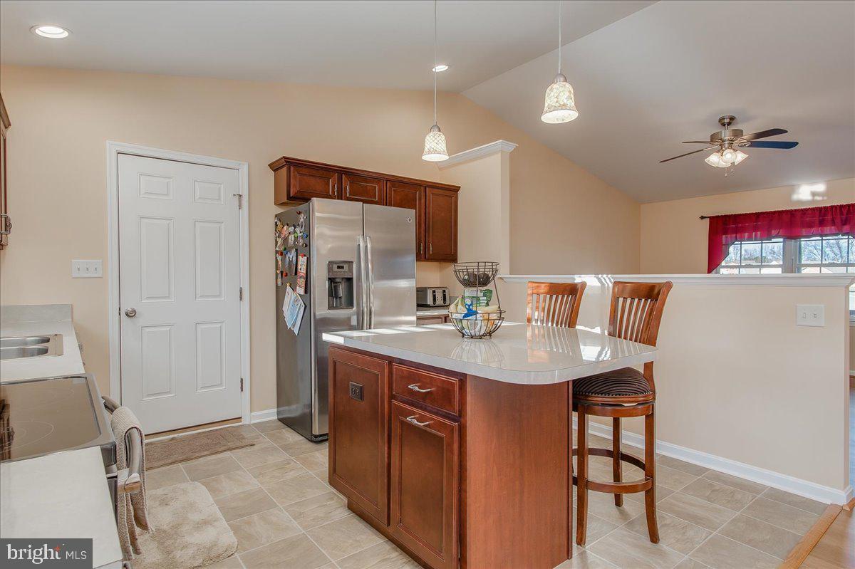 POTOMAC MANOR - Residential