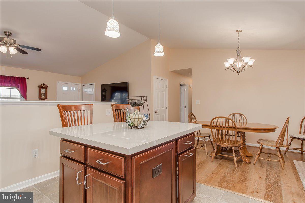 POTOMAC MANOR - Residential