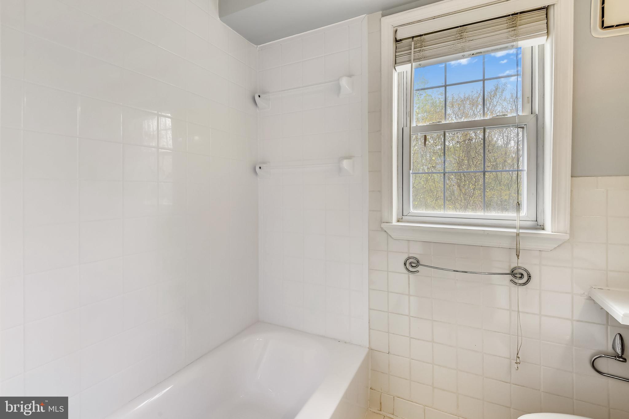 ARLINGTON VILLAGE - Residential