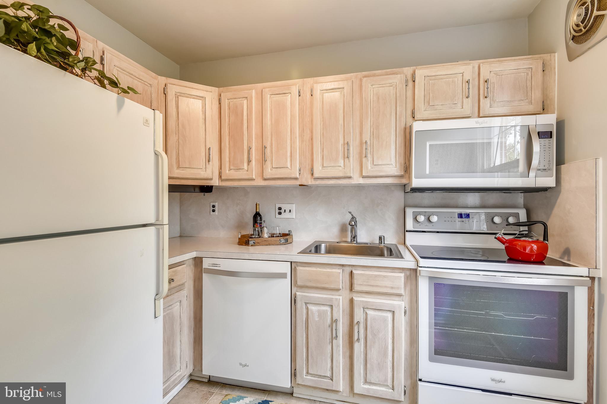 ARLINGTON VILLAGE - Residential