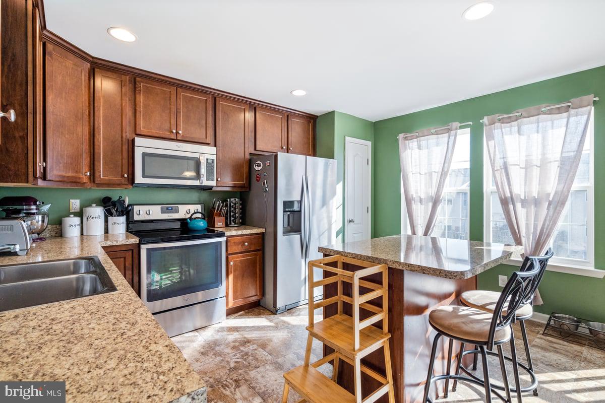 STONEBROOK VILLAGE - Residential