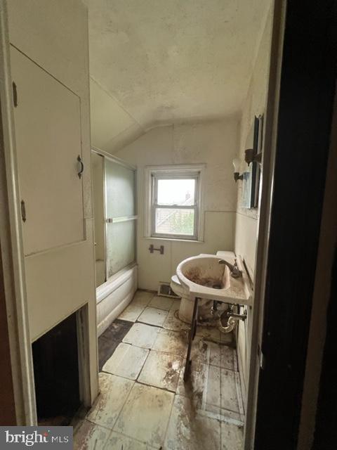 SPRINGETTSBURY TWP - Residential