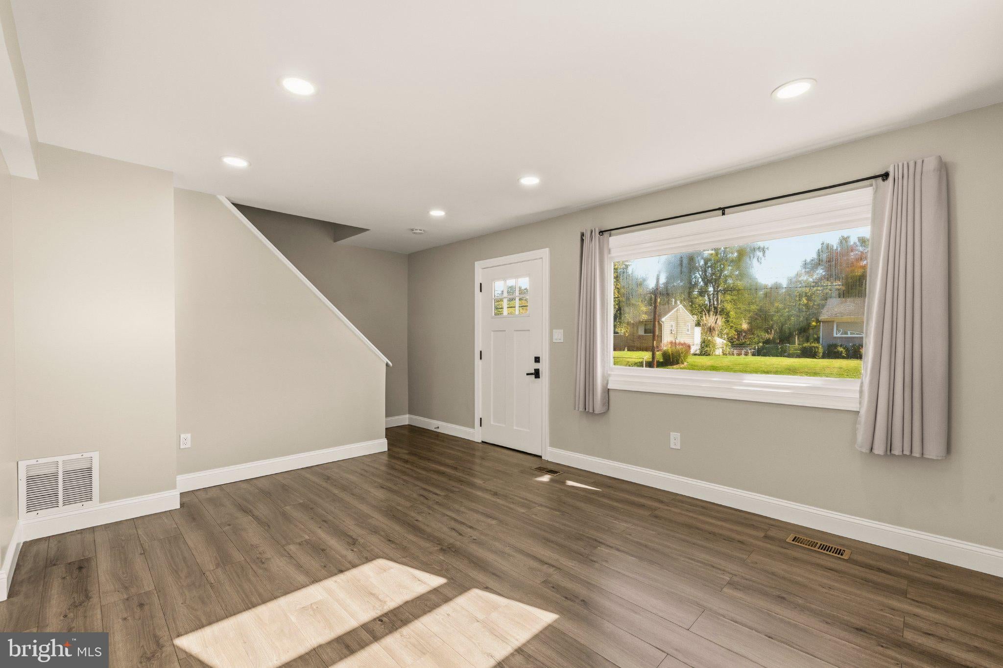 7612 AMHERST DRIVE