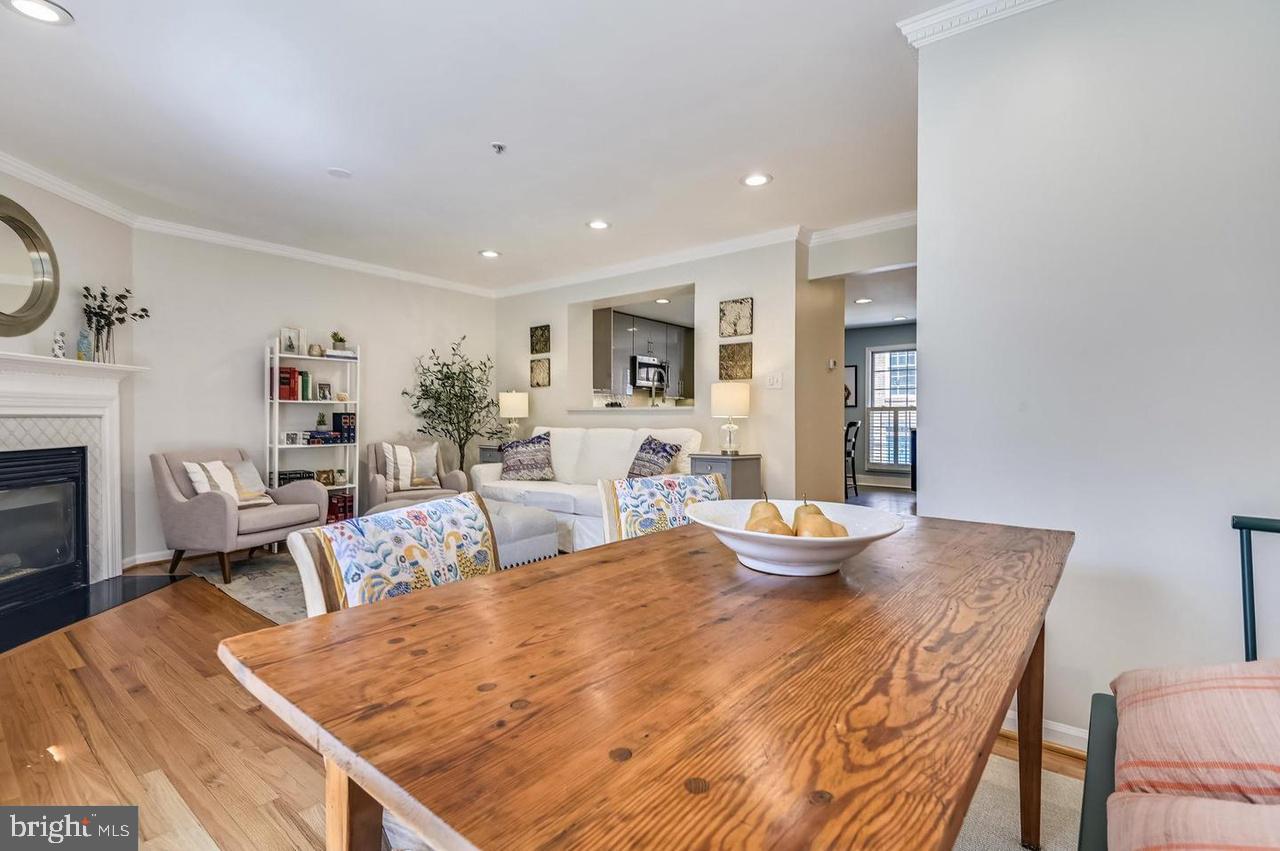 FEDERAL HILL HISTORIC DISTRICT - Residential Lease