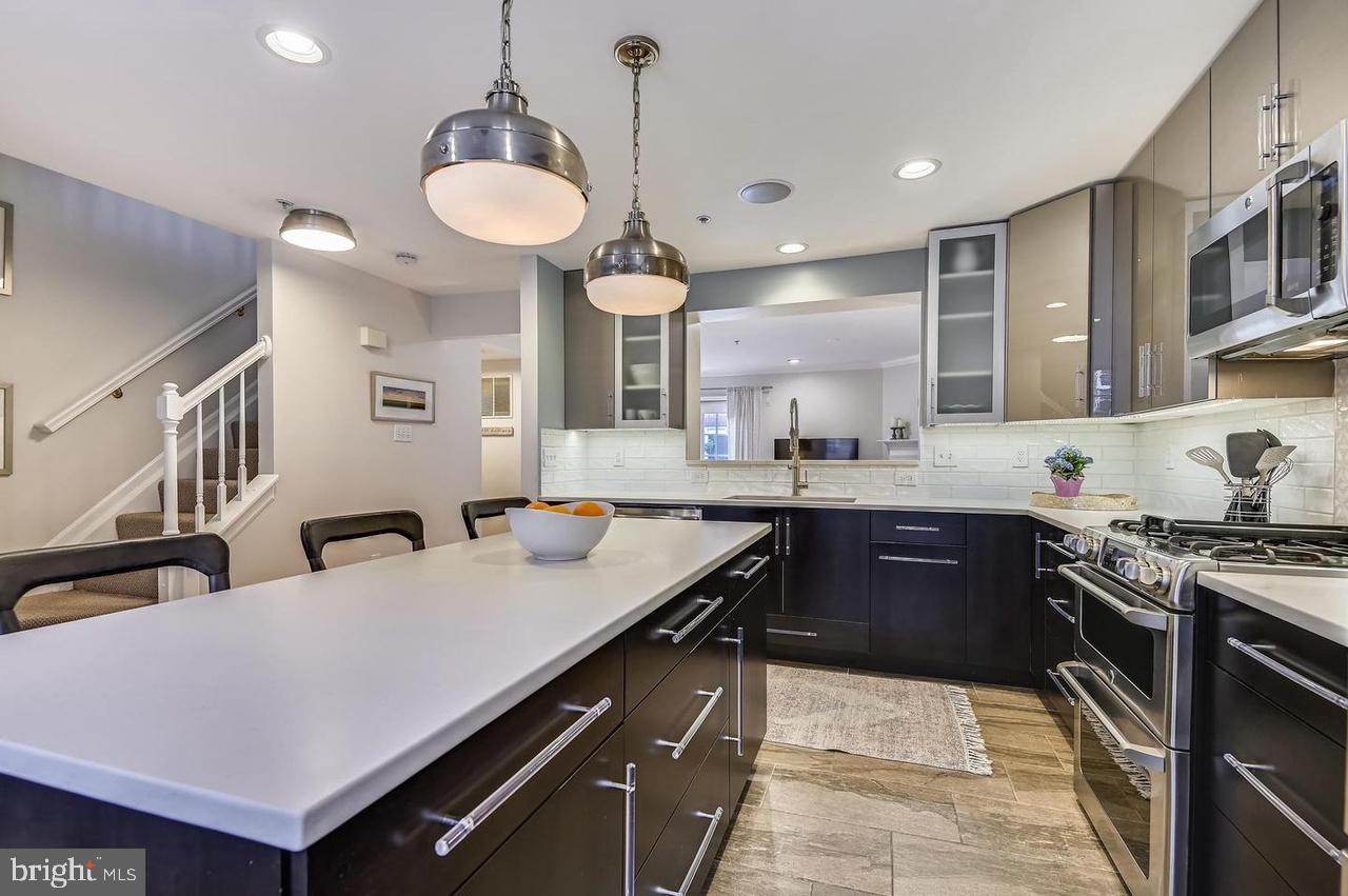 FEDERAL HILL HISTORIC DISTRICT - Residential Lease