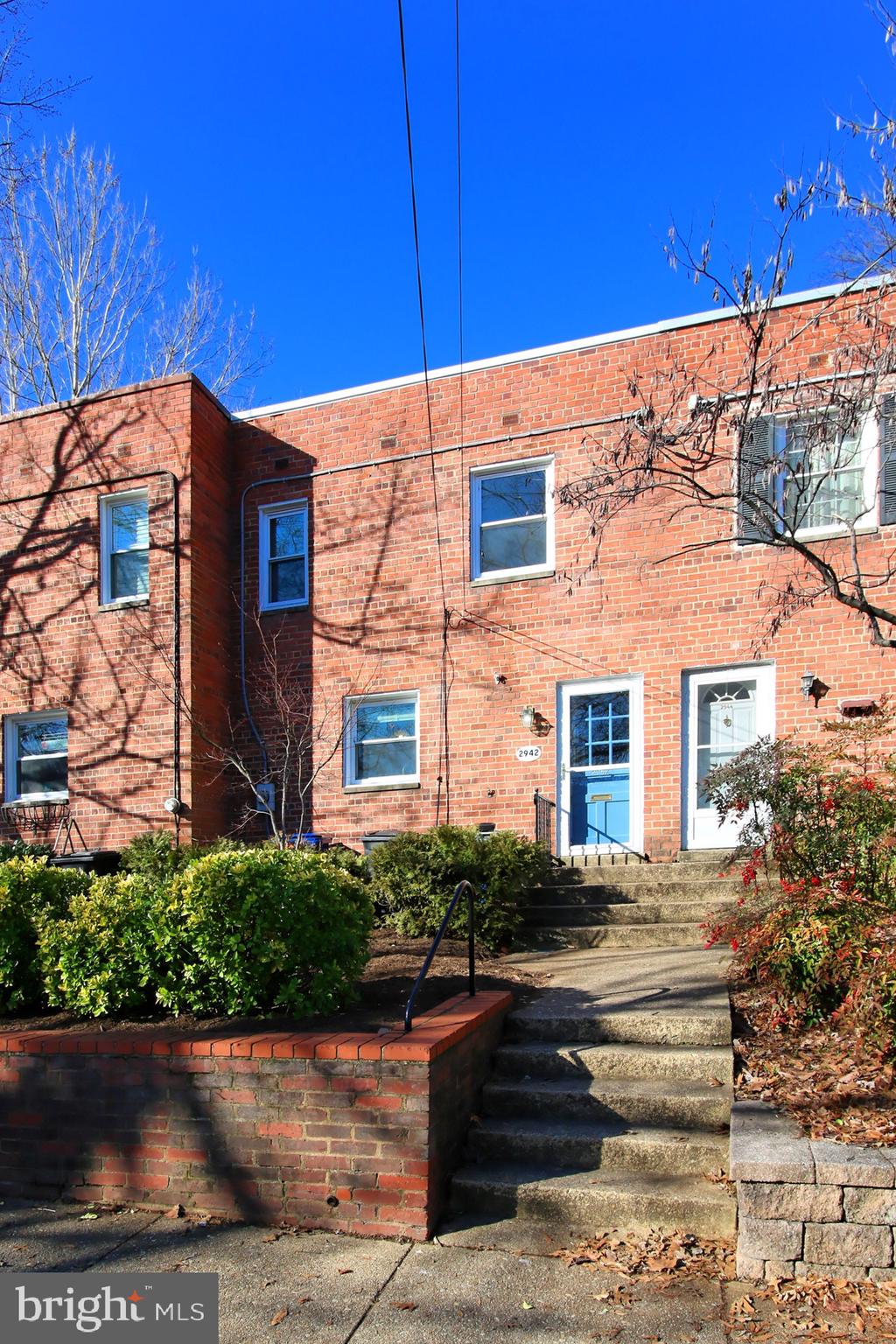 2942 LANDOVER STREET