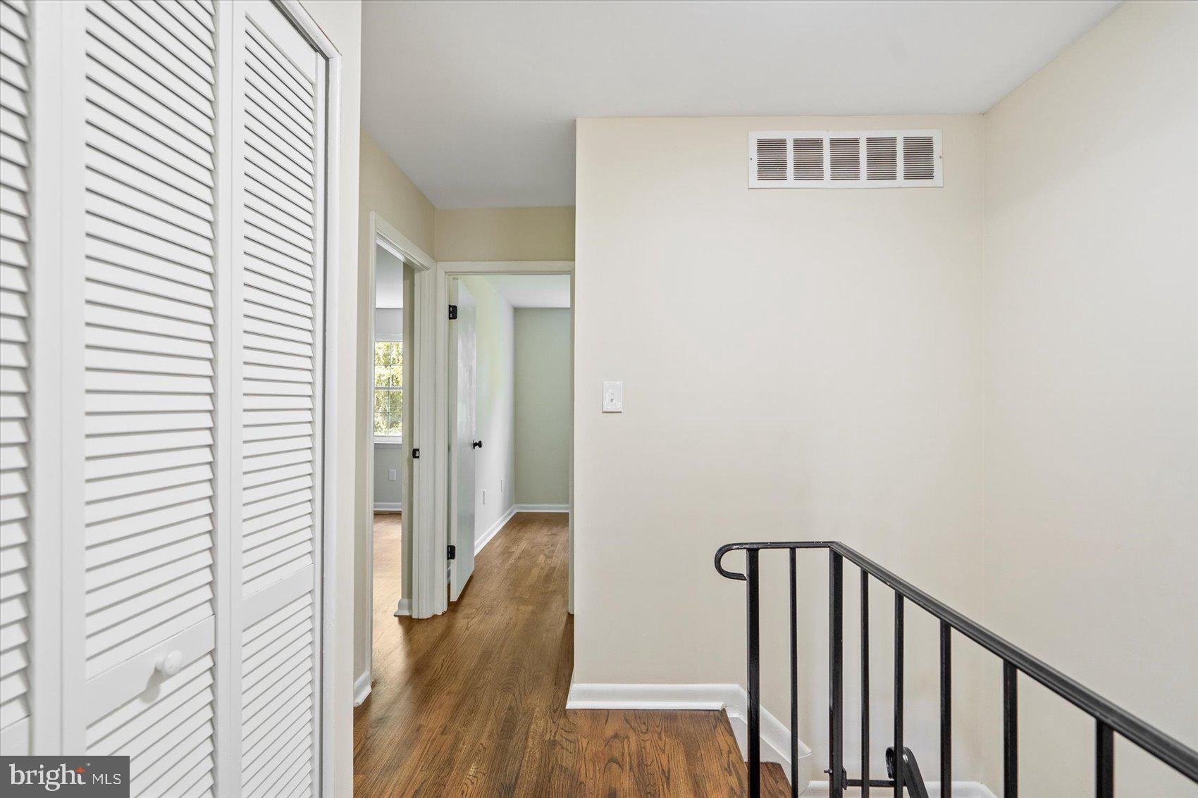 QUEEN ANNE VILLAGE - Residential