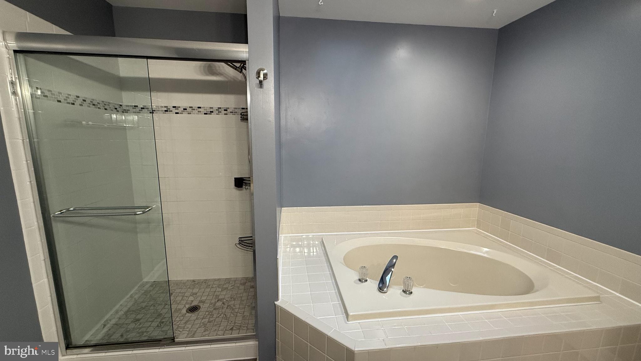 SETTLERS LANDING - Residential Lease