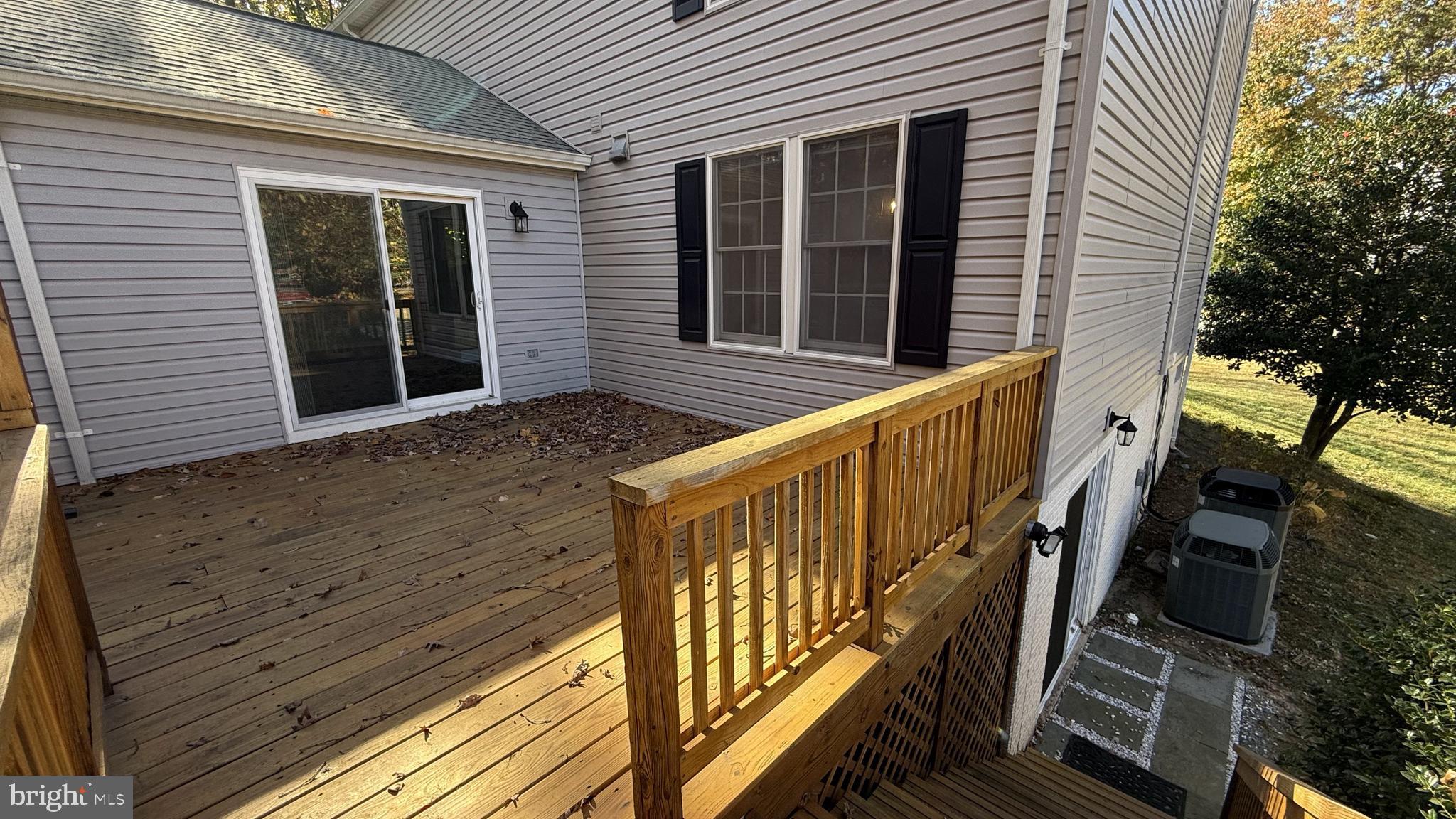 SETTLERS LANDING - Residential Lease