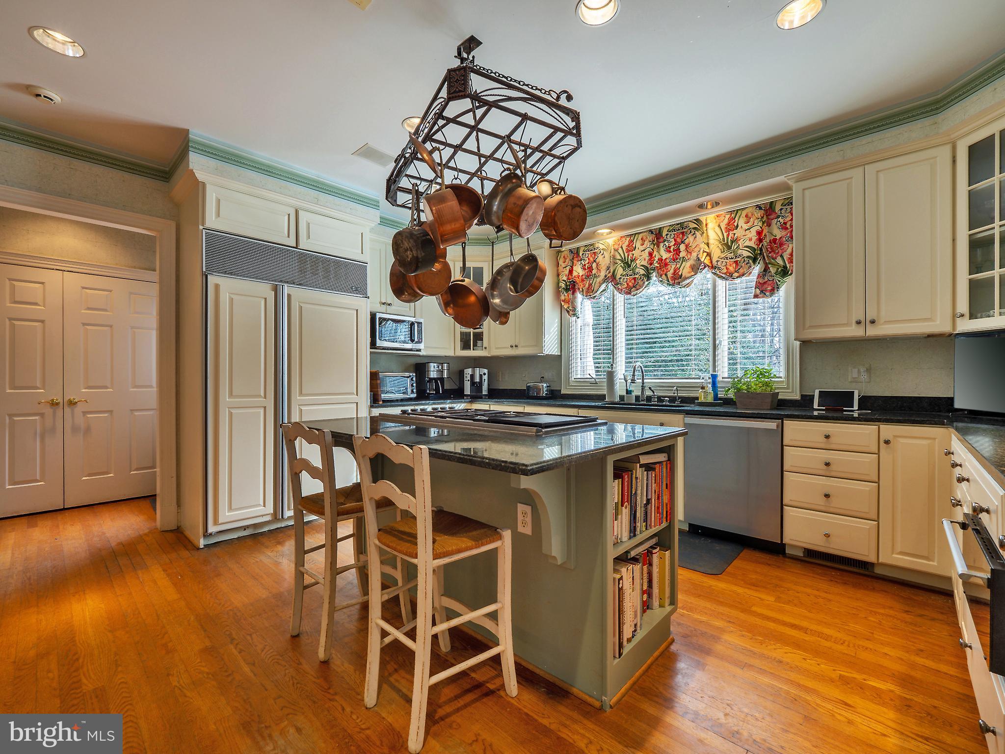 AVENEL - Residential