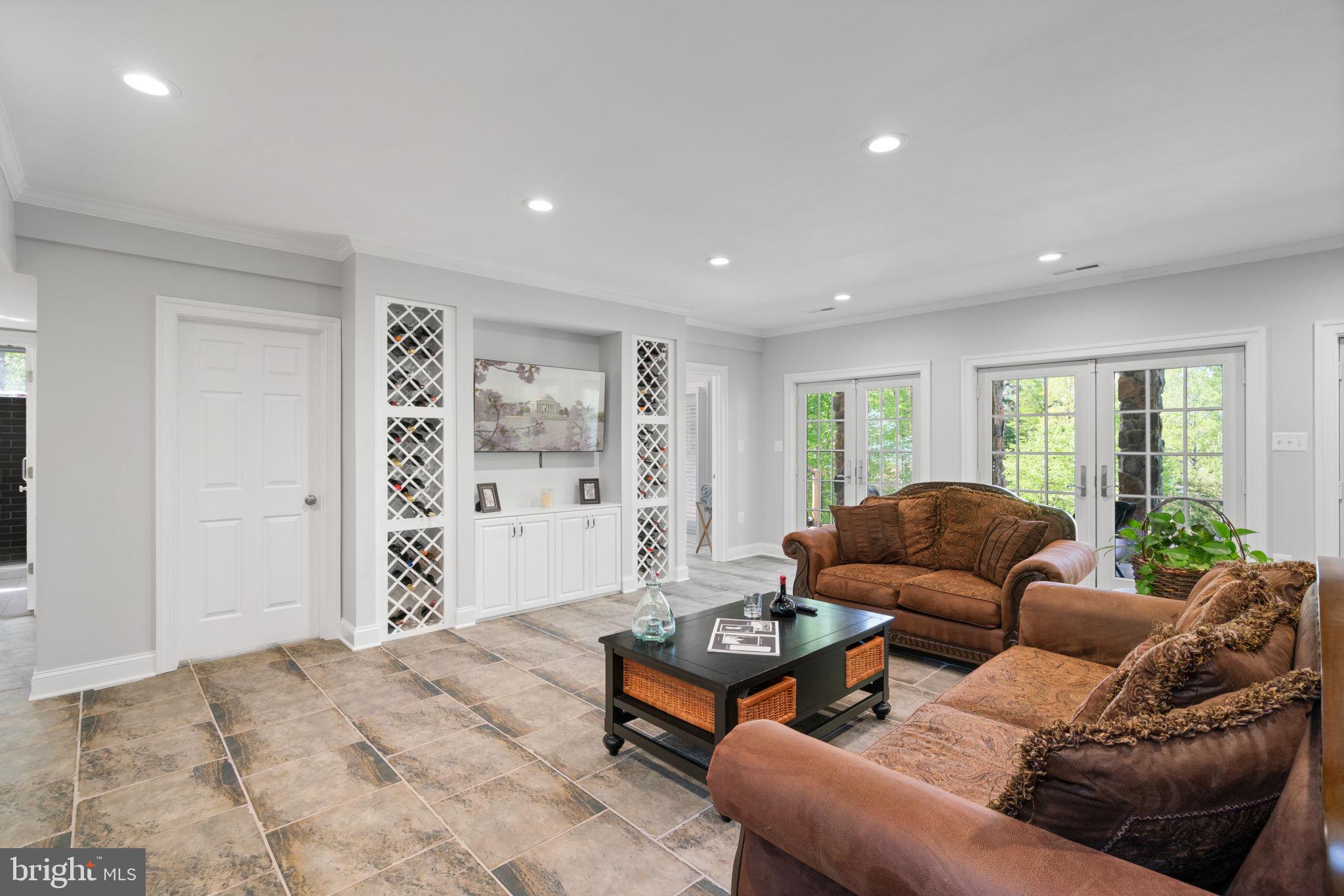 MORGAN II - Residential