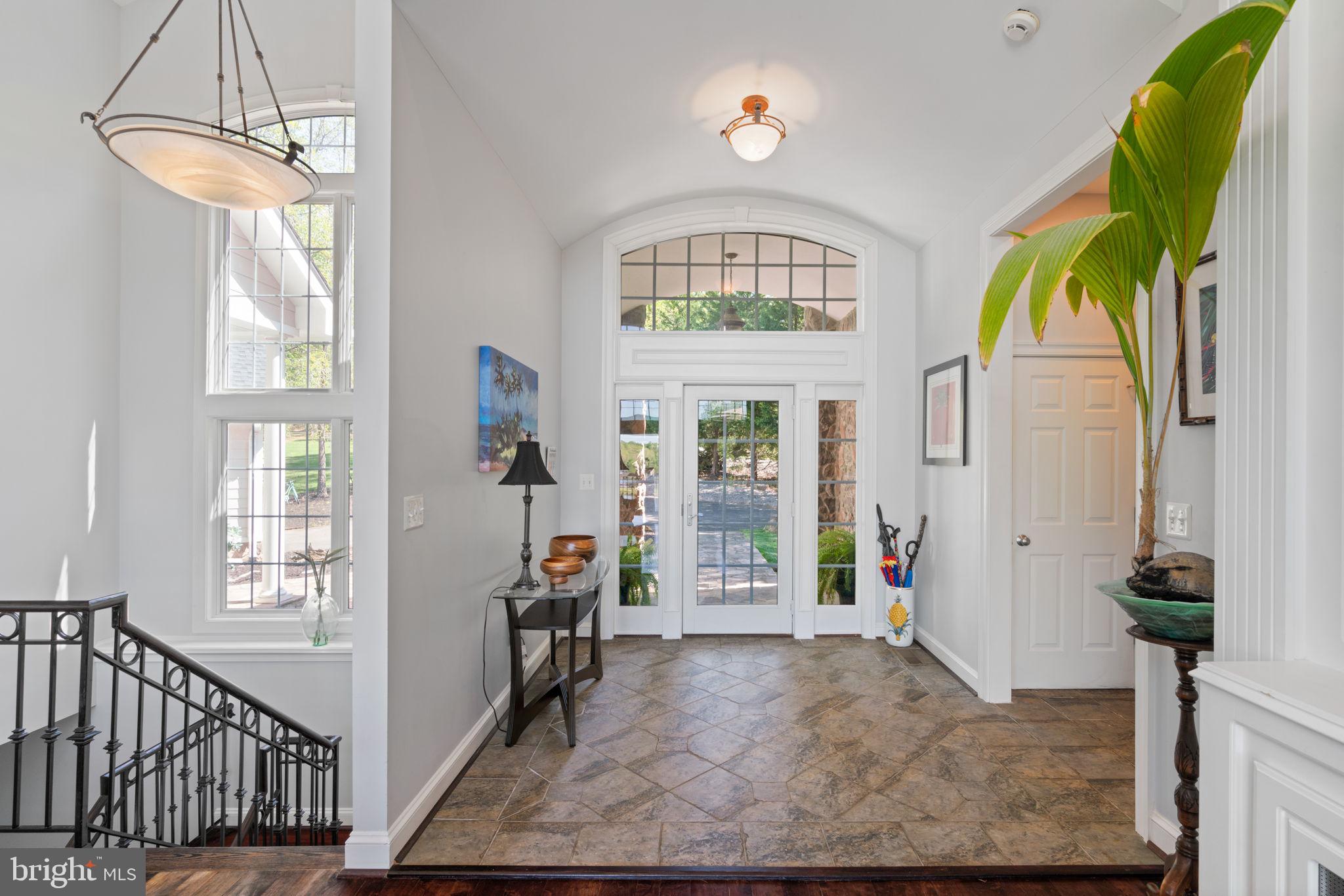 MORGAN II - Residential