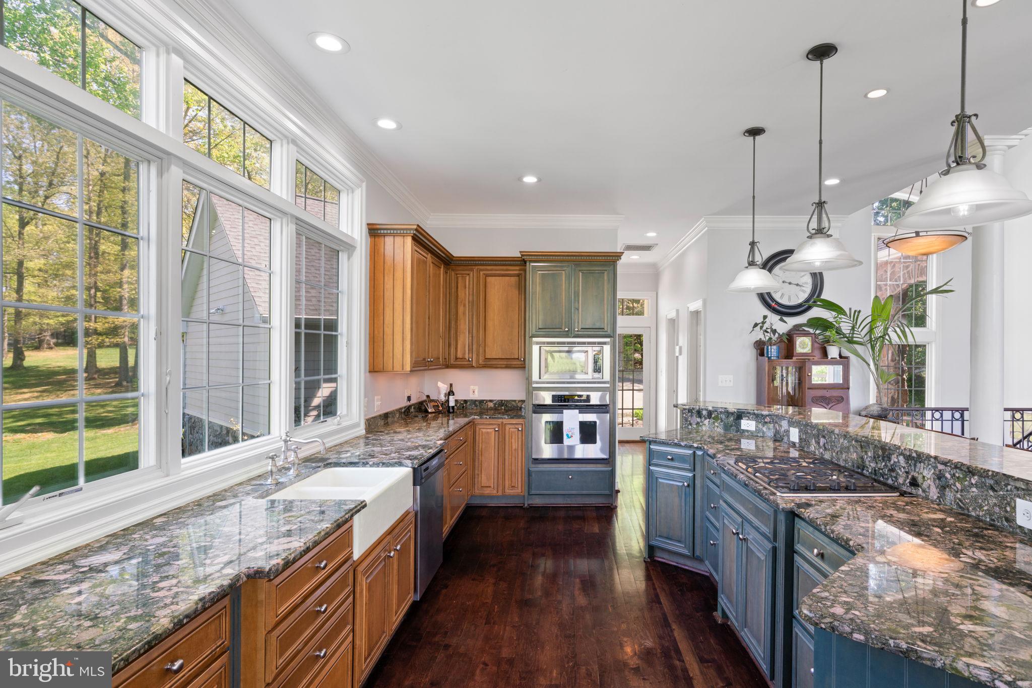 MORGAN II - Residential