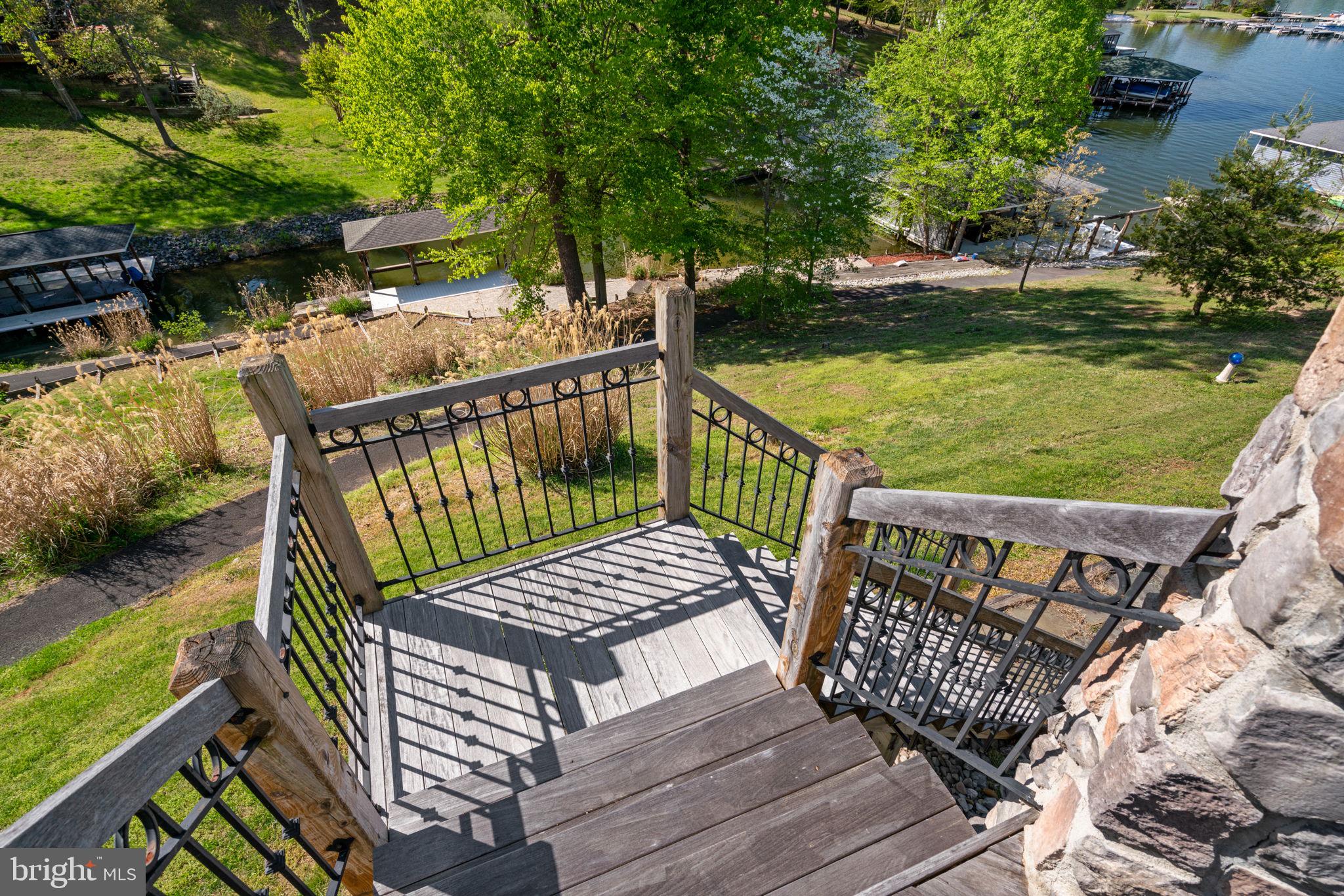 MORGAN II - Residential