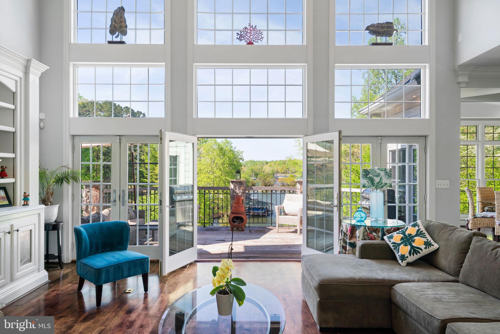 MORGAN II - Residential