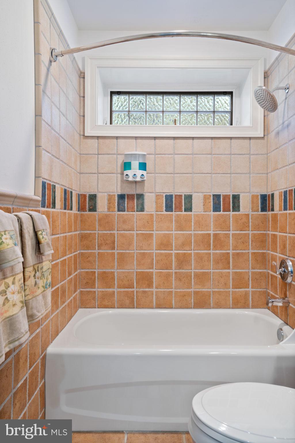 MORGAN II - Residential