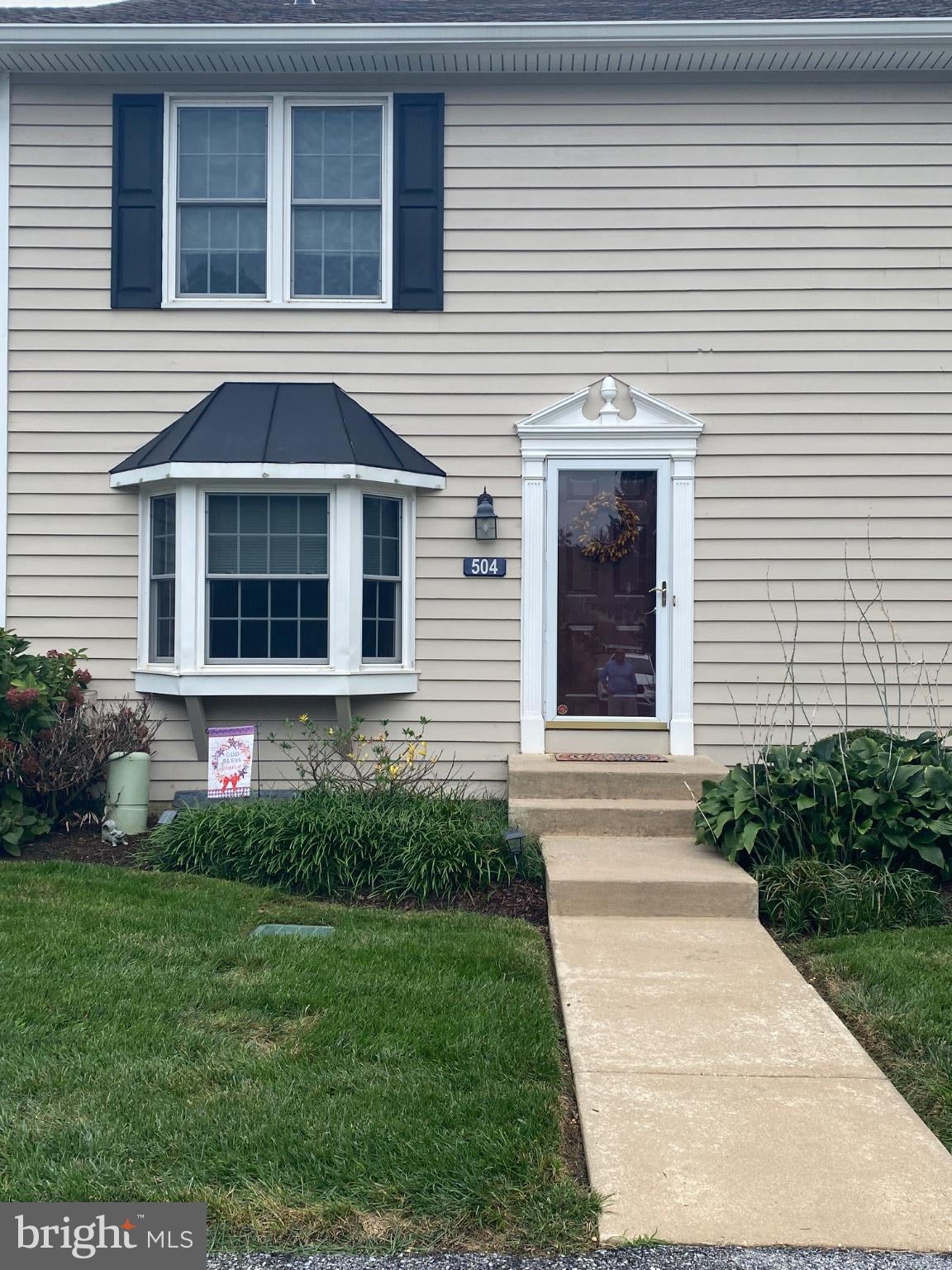 504 MEADOW COURT 504