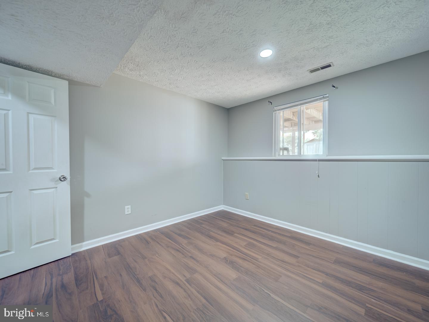 HARMANS WOODS - Residential