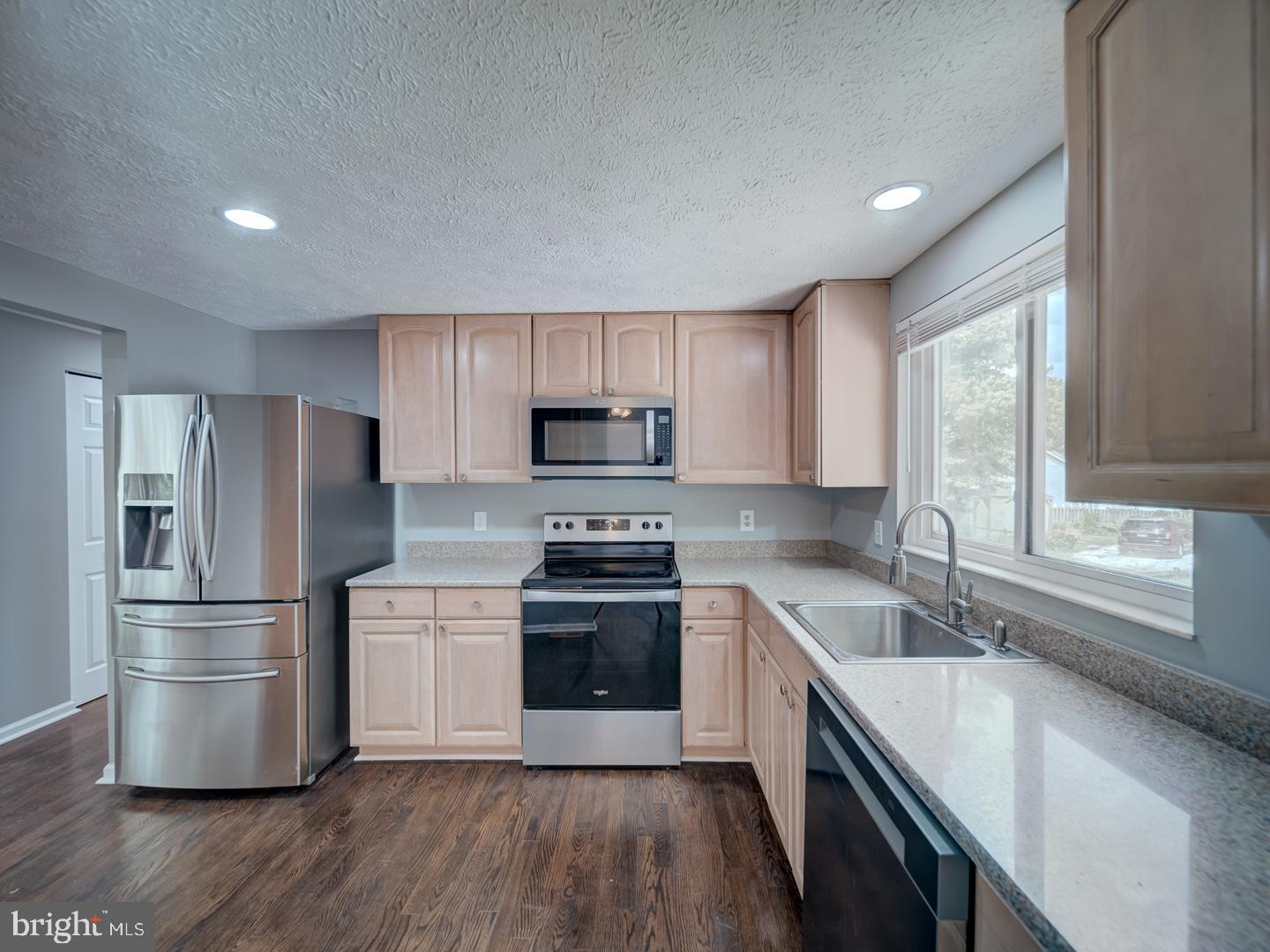 HARMANS WOODS - Residential