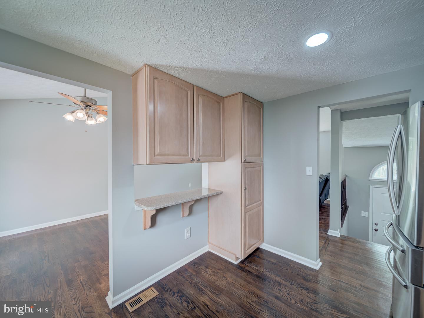 HARMANS WOODS - Residential