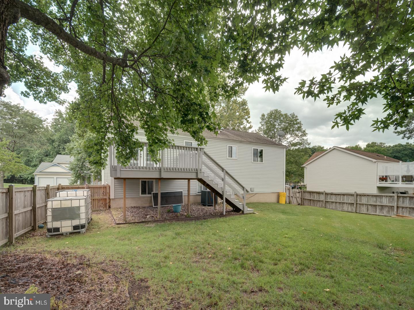 HARMANS WOODS - Residential