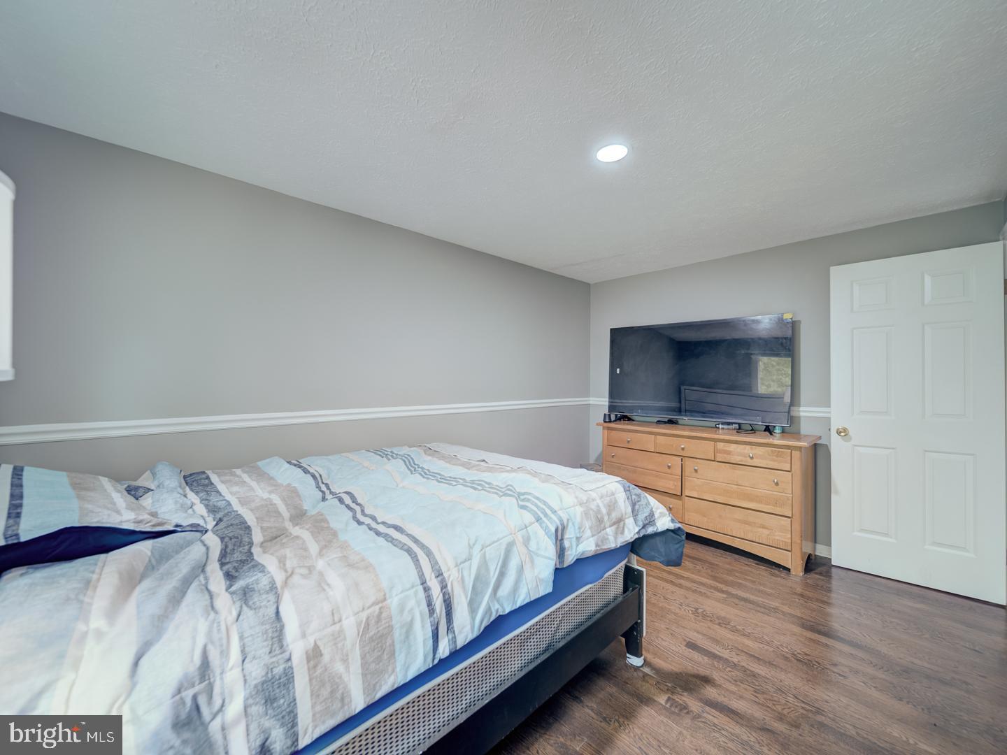 HARMANS WOODS - Residential