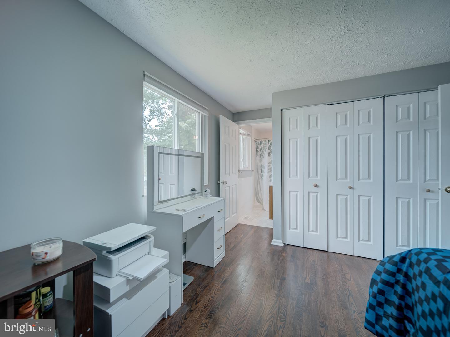 HARMANS WOODS - Residential